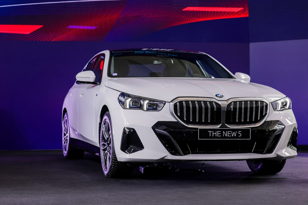 DRIVE YOUR PASSION: BMW 5 Series All New – Đột Phá Thiết Kế, Nâng Tầm Trải Nghiệm